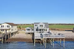 27 S Beach Ave, Cape May Point, NJ 08210 - Photo 33