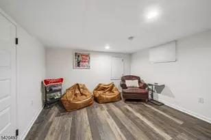 27 Otsego Rd, Verona, NJ 07044 - Photo 27