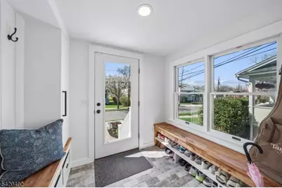 27 Otsego Rd, Verona, NJ 07044 - Photo 3