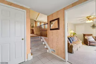 15 Ella Ln, Wayne, NJ 07470 - Photo 5