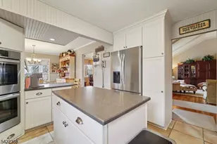 15 Ella Ln, Wayne, NJ 07470 - Photo 13