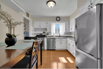 705 Schoolhouse Ln, Bound Brook, NJ 08805 - Photo 11