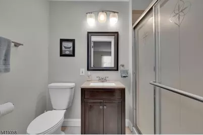 705 Schoolhouse Ln, Bound Brook, NJ 08805 - Photo 15