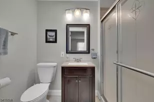 705 Schoolhouse Ln, Bound Brook, NJ 08805 - Photo 15