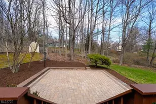 139 Berkeley Cir, Bernards Township, NJ 07920 - Photo 35