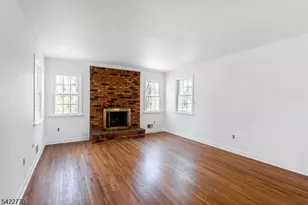 139 Berkeley Cir, Bernards Township, NJ 07920 - Photo 21