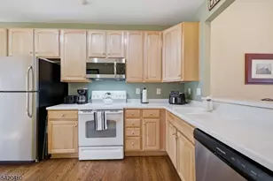 53 Weber Ave, Hillsborough Township, NJ 08844 - Photo 7