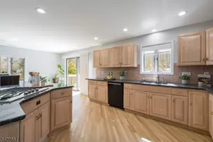 586 Stangle Rd, Bridgewater, NJ 08836 - Photo 19