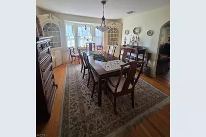 305 E 40th St, Paterson, NJ 07504 - Photo 3