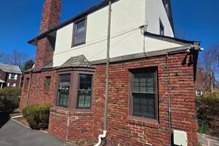 305 E 40th St, Paterson, NJ 07504 - Photo 15