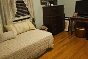 305 E 40th St, Paterson, NJ 07504 - Photo 13