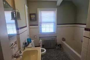 305 E 40th St, Paterson, NJ 07504 - Photo 5