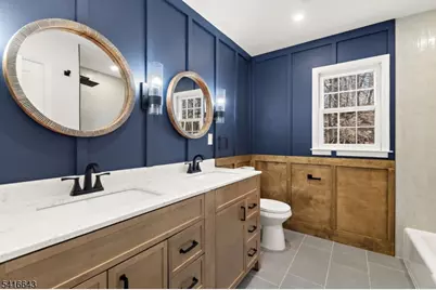 10 Robert Ct, Verona, NJ 07044 - Photo 17