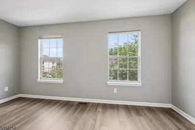 907 Wetherburn Ct, Raritan Township, NJ 08822 - Photo 23