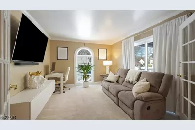 382 Huntington Rd, Union Township, NJ 07083 - Photo 17