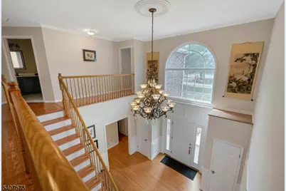 1 Bell Ct, Chester, NJ 07930 - Photo 5