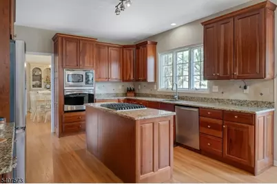 1 Bell Ct, Chester, NJ 07930 - Photo 13