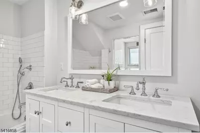 42 Locust Dr, Summit, NJ 07901 - Photo 21