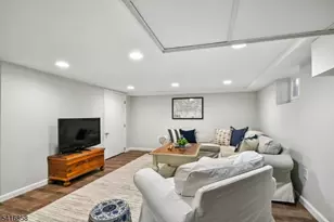 42 Locust Dr, Summit, NJ 07901 - Photo 27