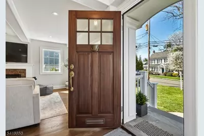 42 Locust Dr, Summit, NJ 07901 - Photo 5