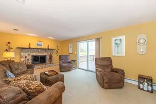 17 Longfellow Dr, Roxbury Township, NJ 07876 - Photo 11