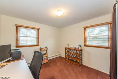 17 Longfellow Dr, Roxbury Township, NJ 07876 - Photo 39