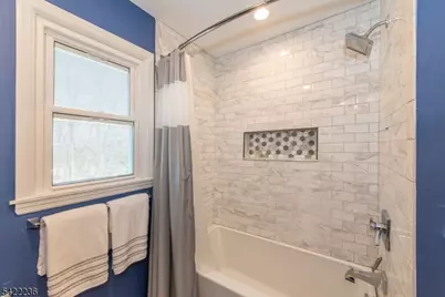 17 Longfellow Dr, Roxbury Township, NJ 07876 - Photo 25