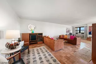 7855 Blvd E, North Bergen Twp., NJ 07047 - Photo 5