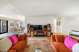 7855 Blvd E, North Bergen Twp., NJ 07047 - Photo 9