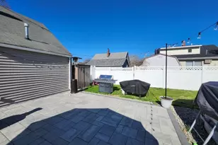 116 Riverdale Rd, Pompton Lakes, NJ 07442 - Photo 5