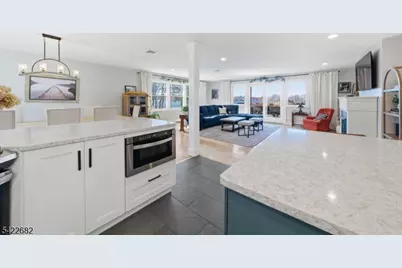 23 Edgemere Ave, Mount Arlington, NJ 07856 - Photo 9