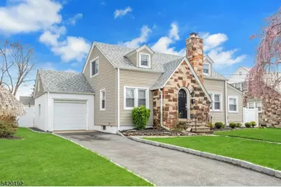 162 Norwood Ave, North Plainfield, NJ 07060 - Photo 3