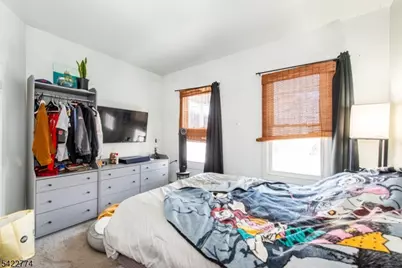 24 Pleasant Ave, Clifton, NJ 07013 - Photo 9