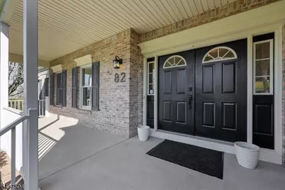 82 Oxford Pl, Hillsborough Township, NJ 08844 - Photo 7