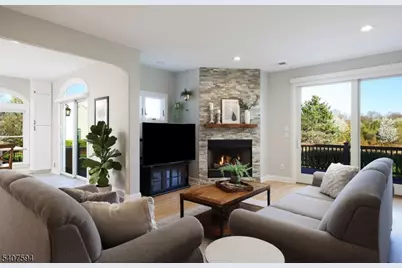 82 Oxford Pl, Hillsborough Township, NJ 08844 - Photo 13