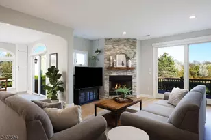 82 Oxford Pl, Hillsborough Township, NJ 08844 - Photo 13