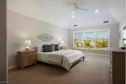 82 Oxford Pl, Hillsborough Township, NJ 08844 - Photo 29