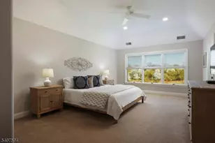 82 Oxford Pl, Hillsborough Township, NJ 08844 - Photo 29