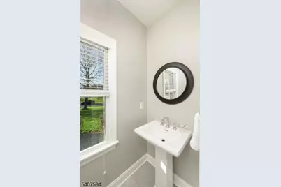 82 Oxford Pl, Hillsborough Township, NJ 08844 - Photo 23