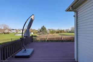 82 Oxford Pl, Hillsborough Township, NJ 08844 - Photo 41