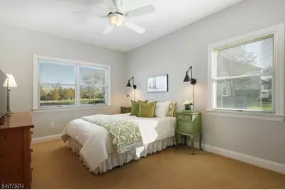 82 Oxford Pl, Hillsborough Township, NJ 08844 - Photo 27