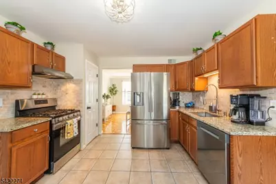 7 Stratford Dr, Newton, NJ 07860 - Photo 9