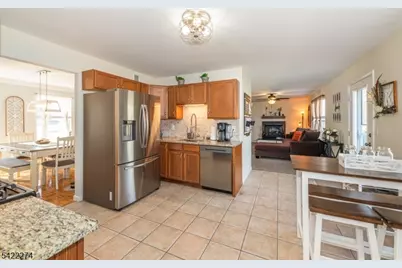 7 Stratford Dr, Newton, NJ 07860 - Photo 7