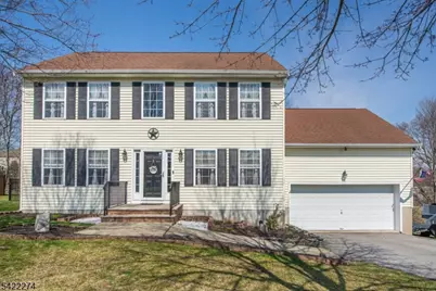 7 Stratford Dr, Newton, NJ 07860 - Photo 1