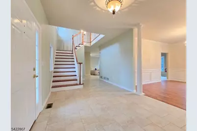 17 Mullen Ln, Lafayette, NJ 07848 - Photo 3