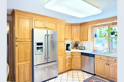 347 E Shore Trl, Sparta Township, NJ 07871 - Photo 5