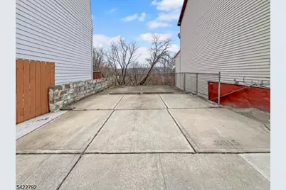 214 Washington St, Phillipsburg, NJ 08865 - Photo 33