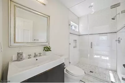 55 Lakeview Avenue, Millburn, NJ 07078 - Photo 23