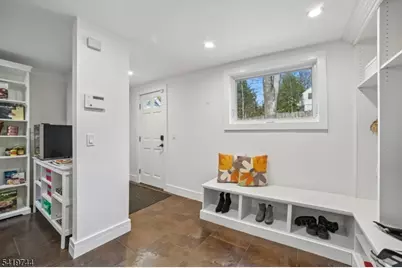 55 Lakeview Avenue, Millburn, NJ 07078 - Photo 13