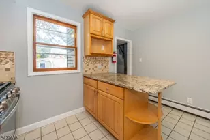 46 Center St, Clifton, NJ 07011 - Photo 5